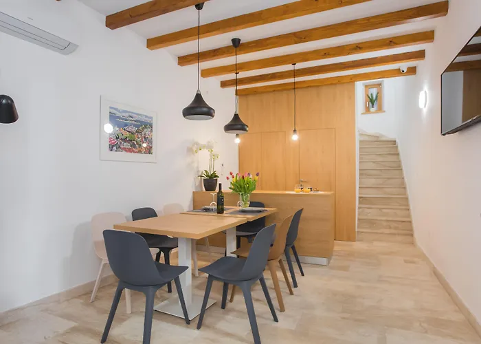 Kala Гостевой дом Шибеник